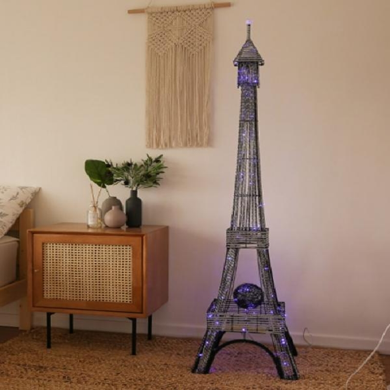 에펠탑 스탠드 조명장식 이미지