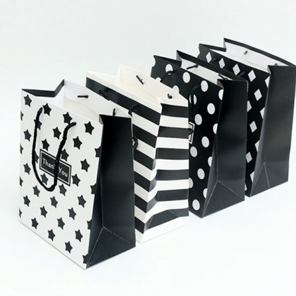 코팅 모던무늬 쇼핑백(소23x18x10cm) 10매-디자인랜덤 이미지